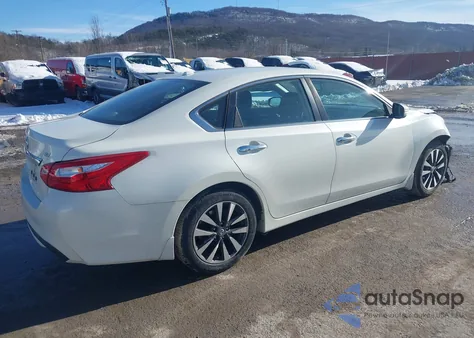 2017 Nissan Altima 2.5 Sv из США, поврежденный, VIN 1N4AL3AP7HC128535